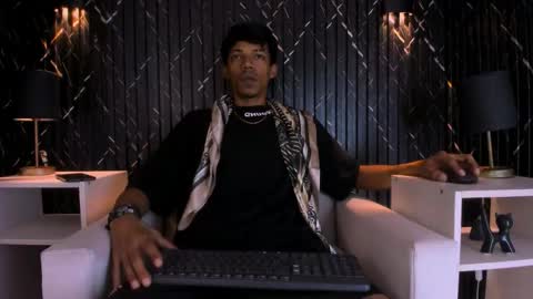 GregorySforza online show from 01-06-26, 07:28