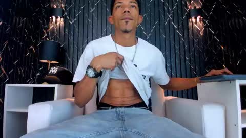 GregorySforza online show from 03-08-26, 03:54