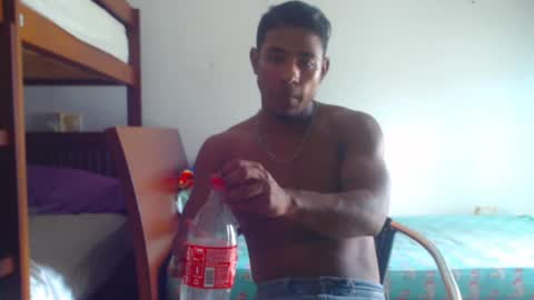 Snapshot of gregory_x chatting on 02-08-25, 07:27 Gregory max online show from 02-08-25, 07:27