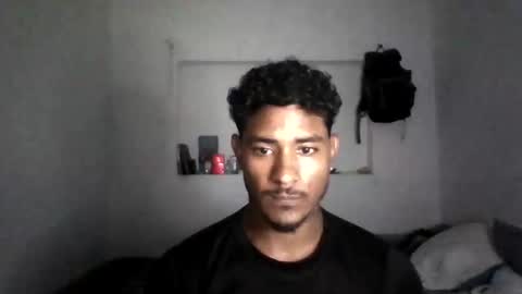 Snapshot of gregory_x chatting on 04-16-26, 12:33 Gregory max online show from 04-16-26, 12:33