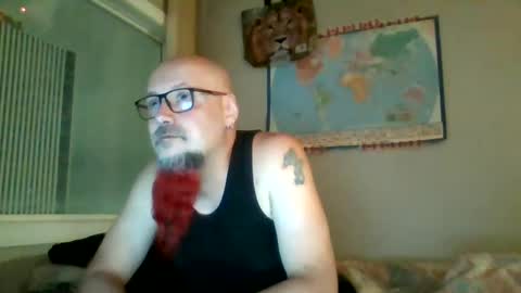 Snapshot of gregrev chatting on 12-17-24, 05:40 gregrev online show from 12-17-24, 05:40