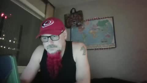 Snapshot of gregrev chatting on 01-29-25, 01:48 gregrev online show from 01-29-25, 01:48