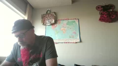 Snapshot of gregrev chatting on 10-18-25, 10:43 gregrev online show from 10-18-25, 10:43