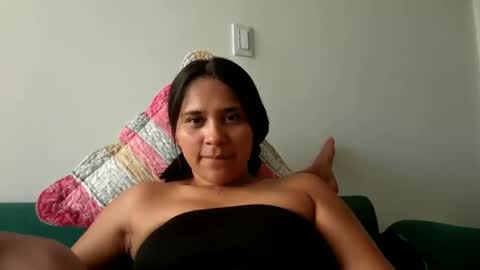 Snapshot of greicy098 chatting on 09-29-25, 07:30 grei online show from 09-29-25, 07:30