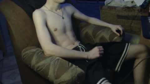 Snapshot of greonn chatting on 02-09-25, 09:49 Felix online show from 02-09-25, 09:49