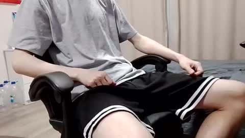 Felix online show from 04-04-26, 01:26