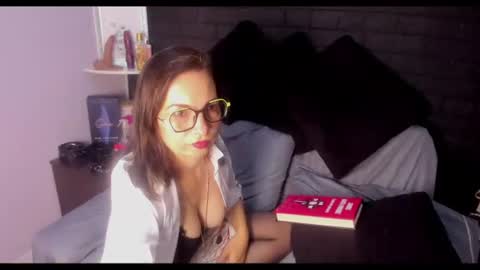 Snapshot of greta_borbon chatting on 07-25-26, 11:41 Greta online show from 07-25-26, 11:41