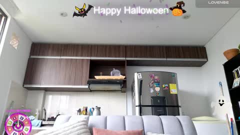  Emmy  online show from 10-28-25, 03:14