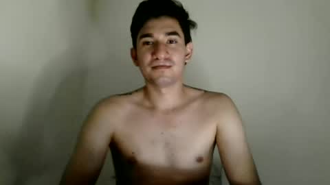 Snapshot of greyfelix25 chatting on 07-13-26, 07:55 greyfelix25 online show from 07-13-26, 07:55