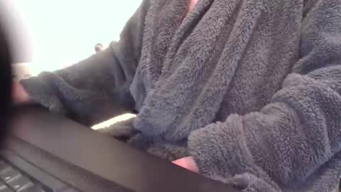 greyfox_6000 online show from 02-19-25, 08:12