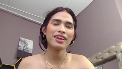 Snapshot of greys_ath chatting on 01-28-25, 09:41 greys online show from 01-28-25, 09:41