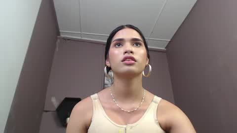 Snapshot of greys_ath chatting on 03-12-25, 06:51 greys online show from 03-12-25, 06:51