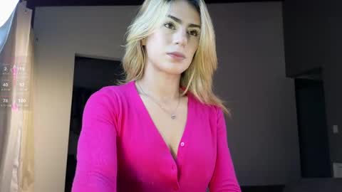 Snapshot of greyslopez chatting on 02-20-25, 11:54 Greyslopez online show from 02-20-25, 11:54