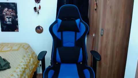 Snapshot of griego01 chatting on 12-29-24, 08:37 griego01 online show from 12-29-24, 08:37