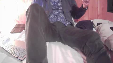 Snapshot of grimbergen123 chatting on 10-23-25, 08:07 Grim online show from 10-23-25, 08:07