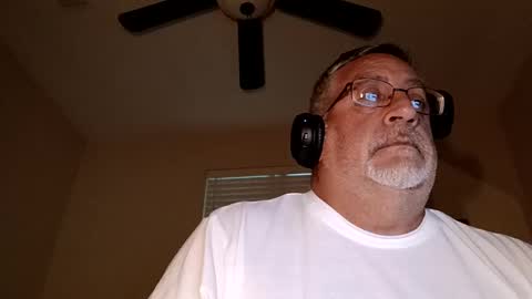 gripthisniceandhard001 online show from 10-27-25, 05:55