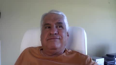 grisa01 online show from 11-30-25, 01:59