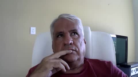 grisa01 online show from 04-14-26, 01:50