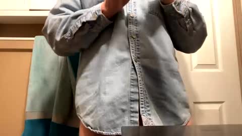 Snapshot of grn_stud chatting on 01-17-25, 02:28 Hard Cock. I cum fast wife might catch me online show from 01-17-25, 02:28