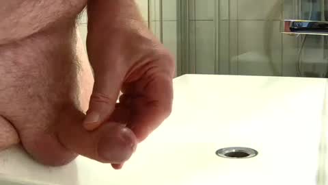 Snapshot of grumpy64 chatting on 12-27-24, 02:22 Grumpy online show from 12-27-24, 02:22