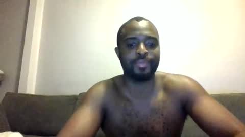 Snapshot of guessssmymiddlename chatting on 05-24-26, 01:32 guessssmymiddlename online show from 05-24-26, 01:32