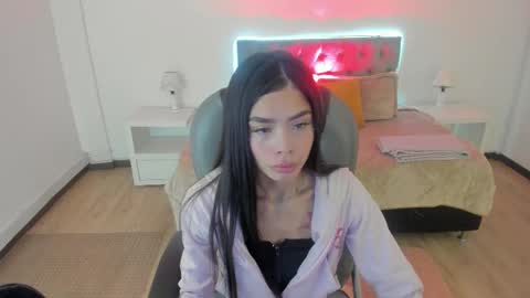 Snapshot of guggahell chatting on 03-03-26, 12:22 Guggahell online show from 03-03-26, 12:22