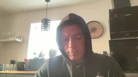 guil0 online show from 09-10-25, 09:42