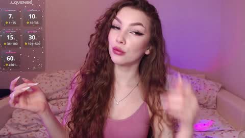 Snapshot of guilty_pleasureee chatting on 01-04-25, 06:40 Marta online show from 01-04-25, 06:40