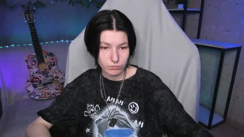Snapshot of guitarandangel chatting on 01-27-25, 09:44 Angel online show from 01-27-25, 09:44