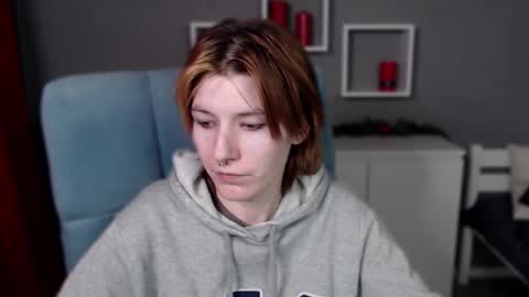 guitarandangell online show from 02-05-26, 06:51