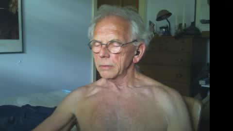 Roy online show from 05-31-26, 07:26