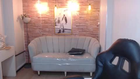 Snapshot of gumball_b chatting on 09-24-25, 03:21 gumball_b online show from 09-24-25, 03:21