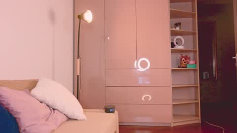 guns_n_buns online show from 04-14-26, 08:48