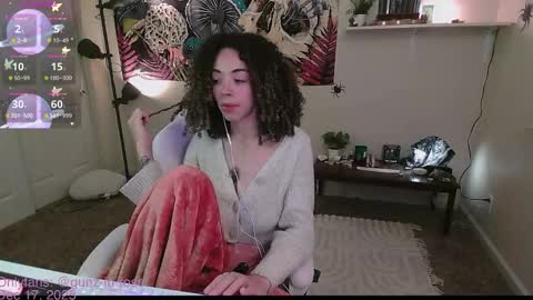 Kylie online show from 12-18-25, 12:49