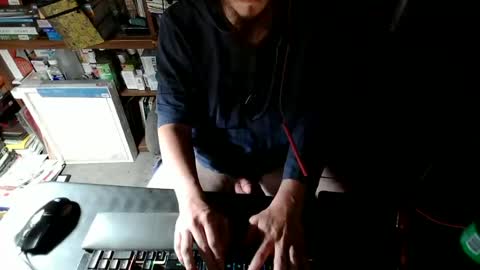 Snapshot of gurthychub chatting on 06-29-26, 05:24 Gunther online show from 06-29-26, 05:24