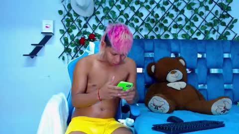 Hakim online show from 01-12-25, 01:58