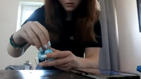 Alana online show from 04-15-26, 05:58