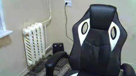 GusumAh online show from 02-19-25, 12:25
