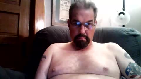 Snapshot of guy4fun8 chatting on 09-18-25, 06:04 guy4fun8 online show from 09-18-25, 06:04