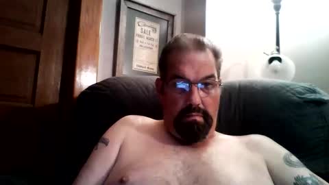 Snapshot of guy4fun8 chatting on 09-19-25, 08:16 guy4fun8 online show from 09-19-25, 08:16