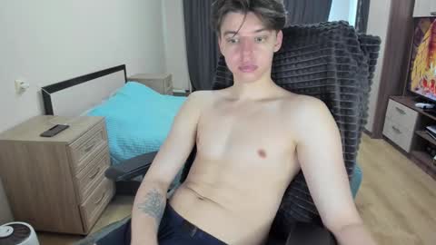 Snapshot of guy_liam1 chatting on 02-15-26, 08:02 guy_liam1 online show from 02-15-26, 08:02