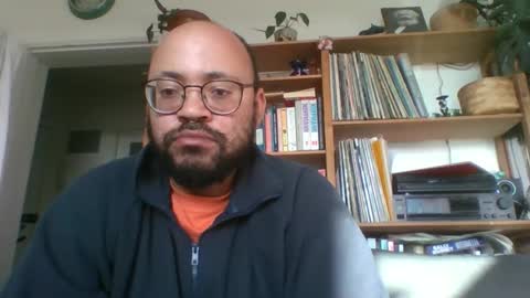 Snapshot of guy_wood15 chatting on 11-07-25, 11:43 guy_wood15 online show from 11-07-25, 11:43