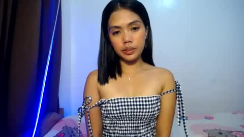 Snapshot of gwapa_selx chatting on 07-27-26, 06:42 sel online show from 07-27-26, 06:42