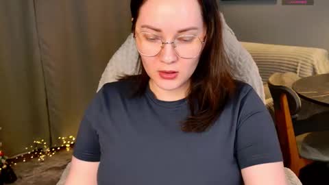 Sweety Kitty online show from 12-18-25, 05:52