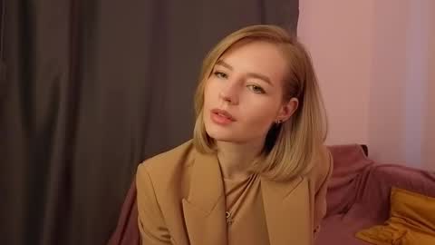 Jannie online show from 11-14-25, 09:19