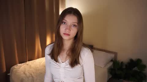 Molly online show from 03-03-26, 05:57