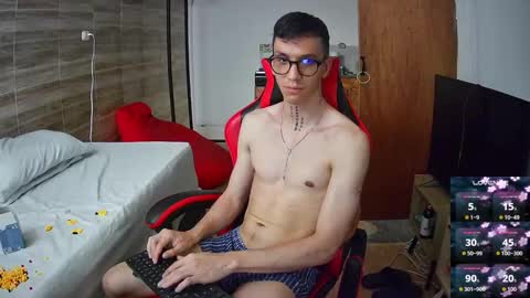 gyo online show from 11-12-25, 09:14