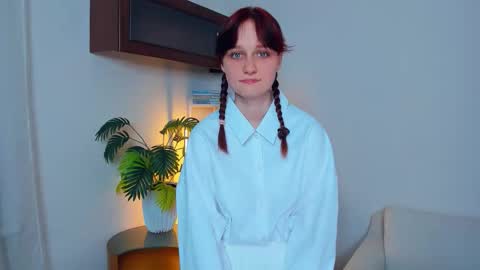 Kelly  Lilly online show from 09-12-25, 07:03