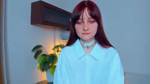 Kelly  Lilly online show from 09-13-25, 06:51