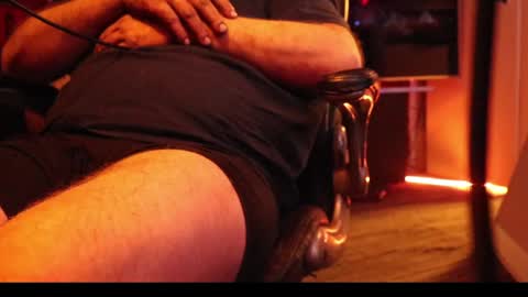 h0tttsteel online show from 12-18-24, 07:04